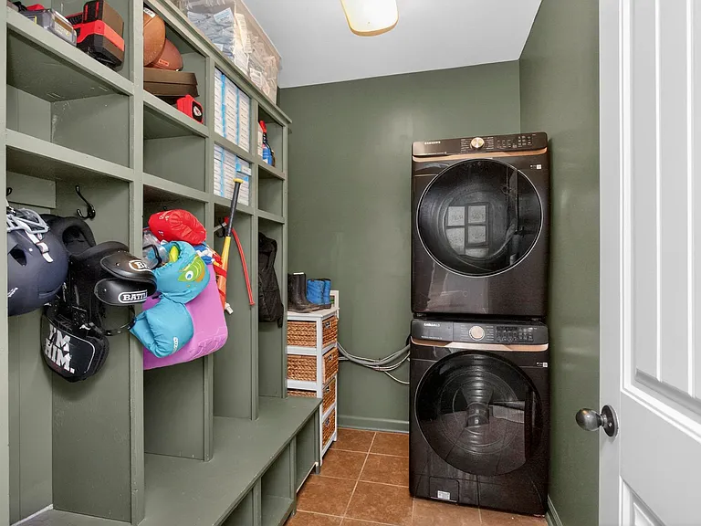 4000 Corey Ct — Photo 34