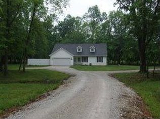 2213 Leonard Rd, Martinsville, IN 46151