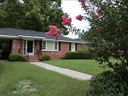 2nd image of 208 Brandywine Rd