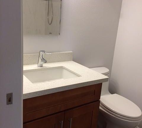4th image of 4017 Manzana Ln