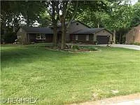656 Shadowood Ln SE photo 1