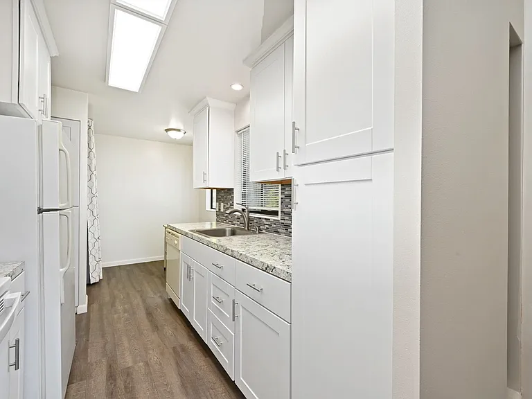 The McKinley Apartments — Photo 10