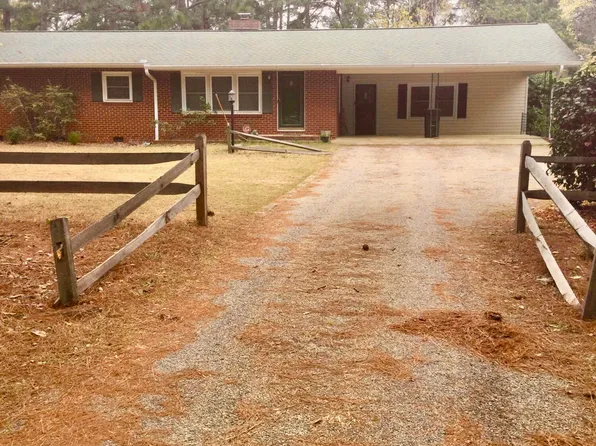 410 N Currant Street, Pinebluff, NC 28373