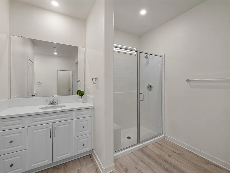 50105 Rocamora St — Photo 17