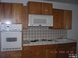 3rd image of 1108 Marin St