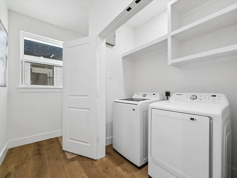 5811 Outer Banks St — Photo 20