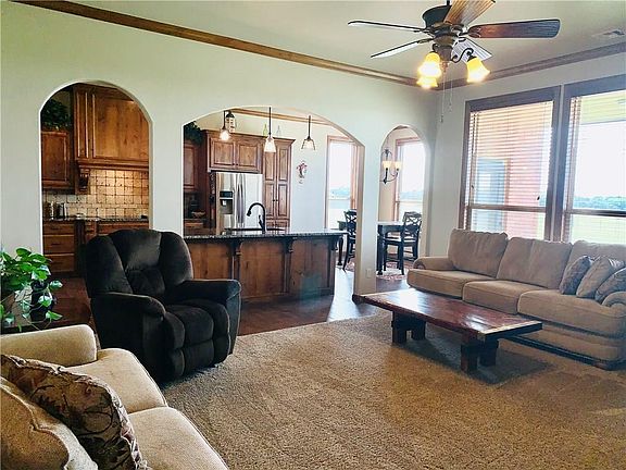 4th image of 3767 N Trail Dr NW