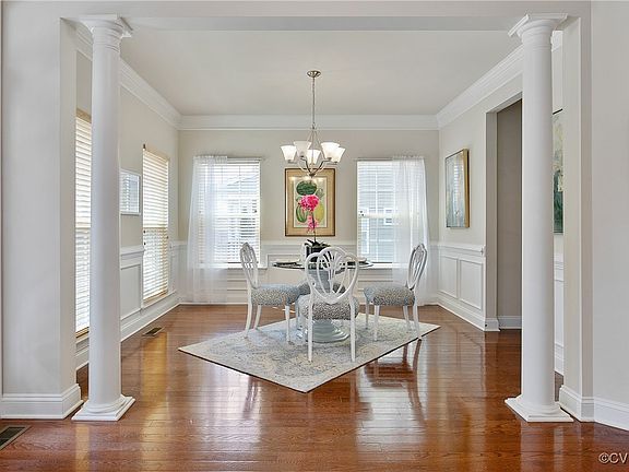 4th image of 4604 Manor Glen Way