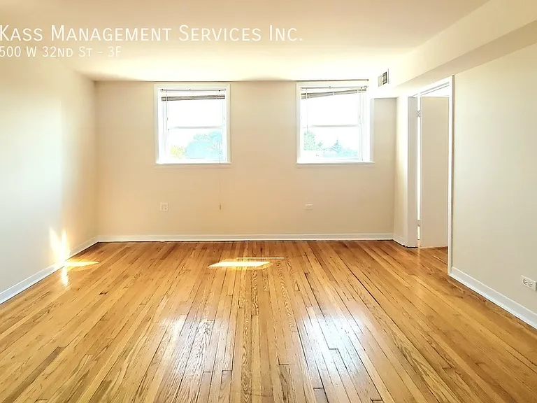 500 W 32nd St #3F — Photo 8
