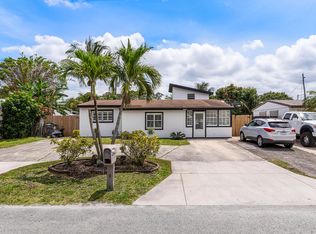 4292 Winchester Ln, West Palm Beach, FL 33406