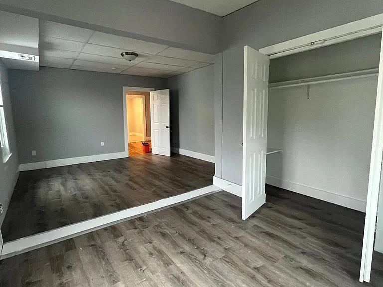 39 Birch St #5 — Photo 3