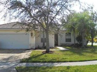 19188 NW 23rd Ct, Pembroke Pines, FL 33029