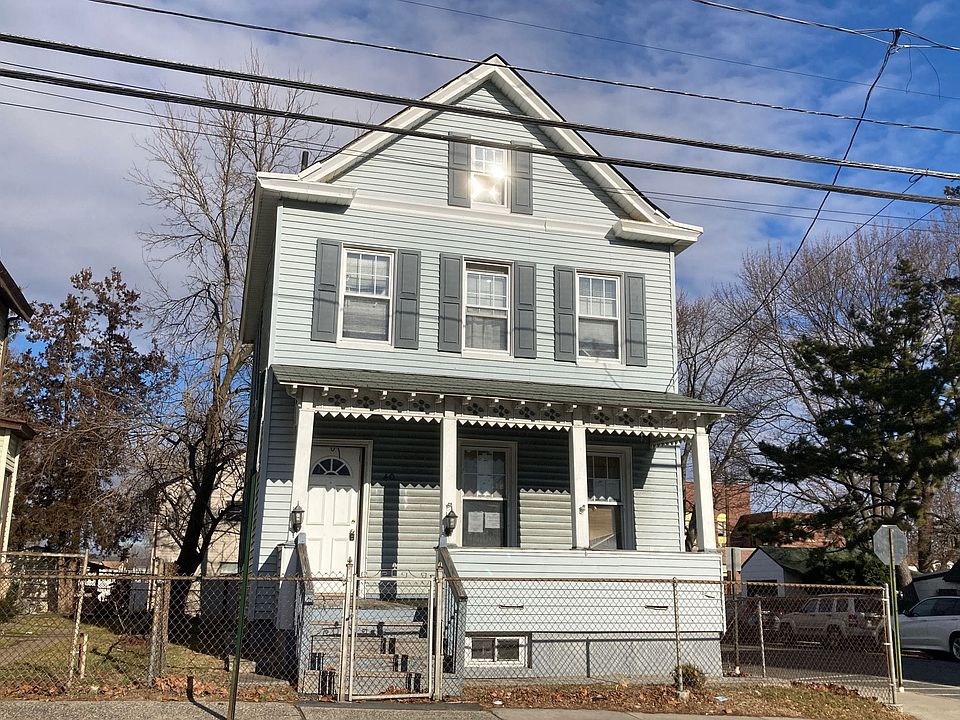 1st image of 40 W Broad St #A-k