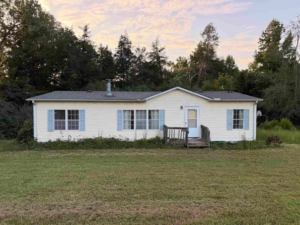 700 Christopher Rd, Campobello, SC 29322