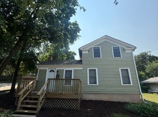121 S 4th St, Saint Charles, IL 60174
