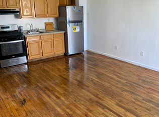 735 Henderson Ave APT 2R, Staten Island, NY 10310