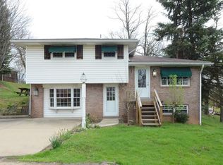 620 Prospect St, Baden, PA 15005