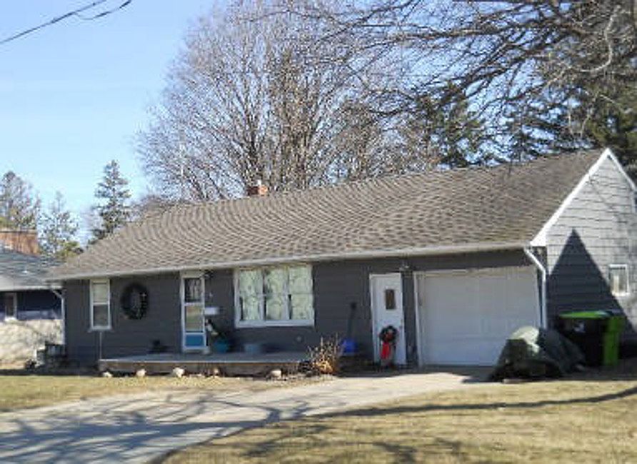 745 1st Ave E, Zumbrota, MN 55992 Zillow