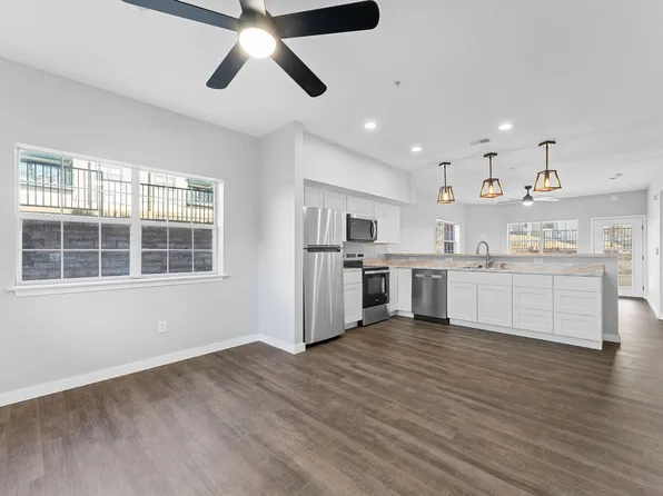 2800 Green Mountain Drive #110 B & C BLDG 1, Branson, MO 65616