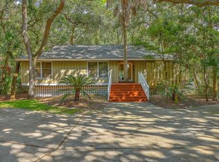 52 Eugenia Ave, Johns Island, SC 29455