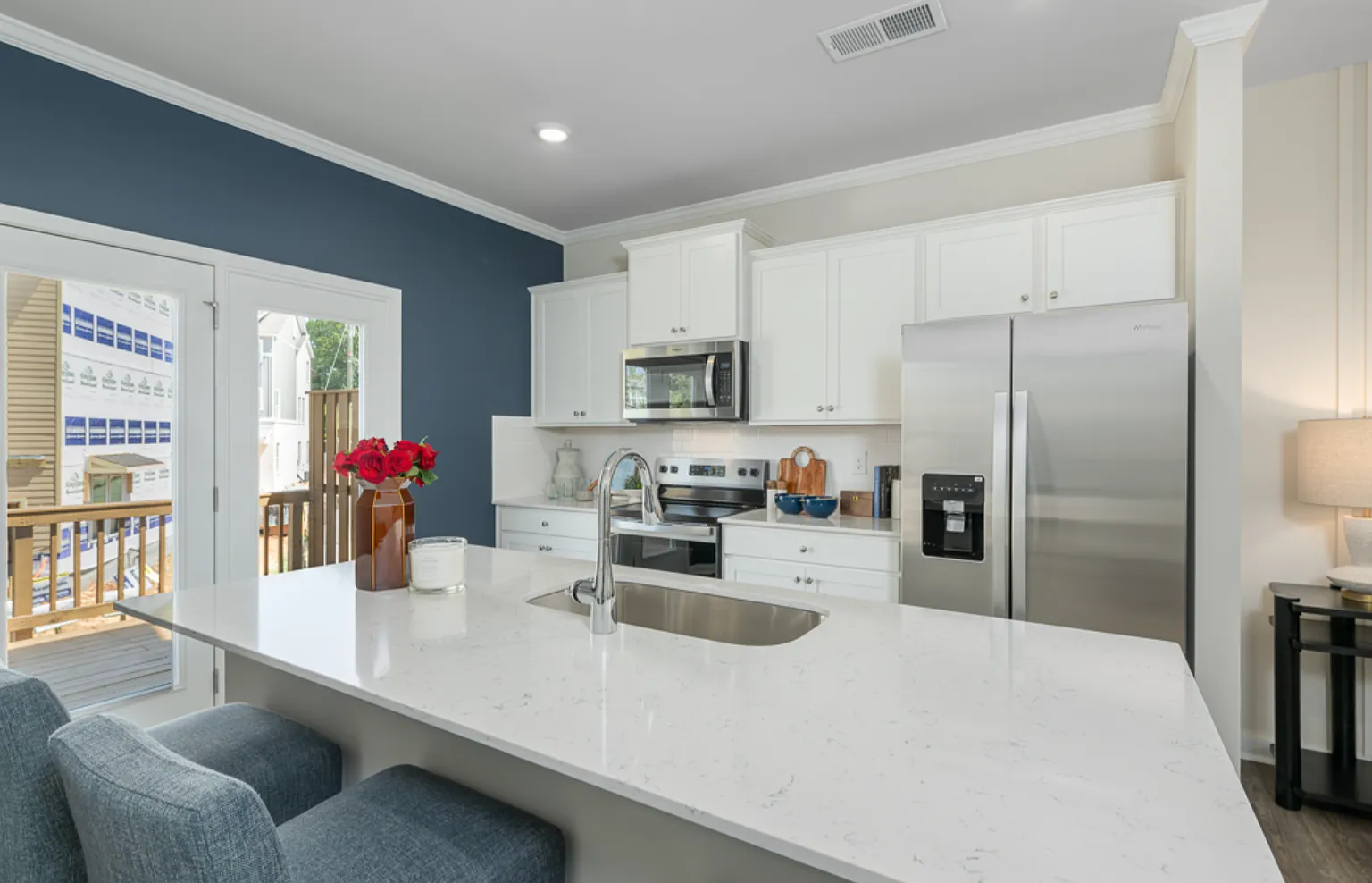 4 bed, 3.5 bath, 1798 sqft, $3,499 — Photo 4