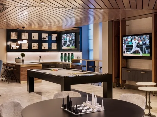 888 Main Street image 23 of 40