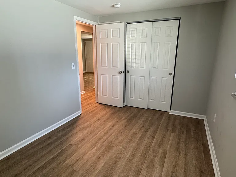 384 E 15th Ave — Photo 15