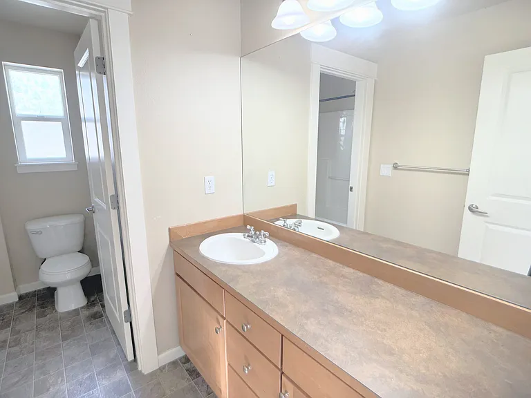 18200 NE 110th St — Photo 21