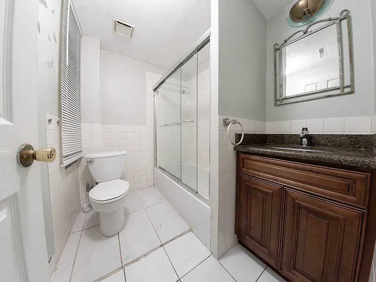 1648 W Cullerton St #1R — Photo 5