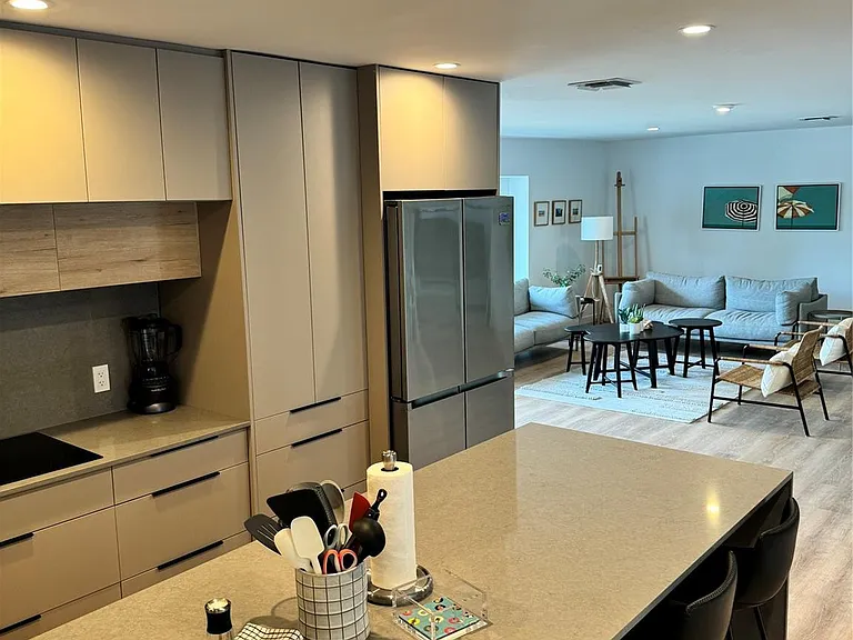 2020 Coral Reef Dr — Photo 14