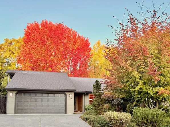 140 Offord Cir, Jacksonville, OR 97530