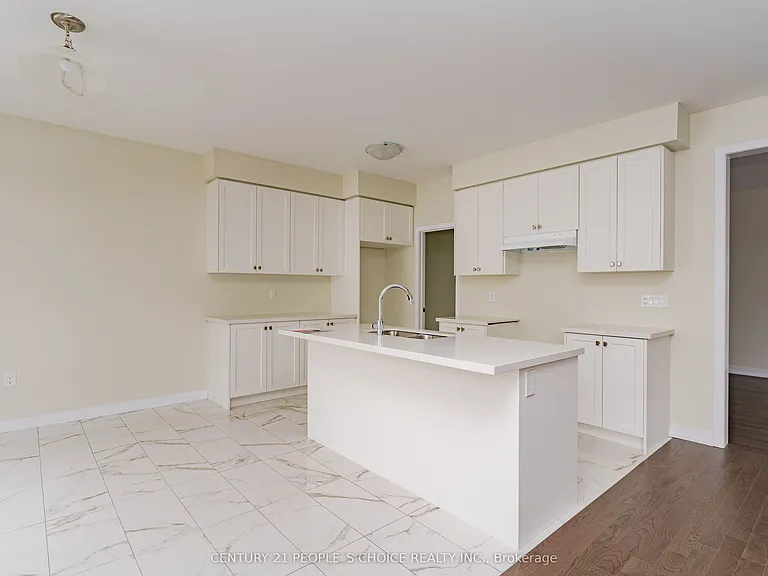 31 Garland Ave — Photo 13