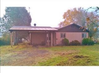 3973 Nonpareil Rd, Sutherlin, OR 97479