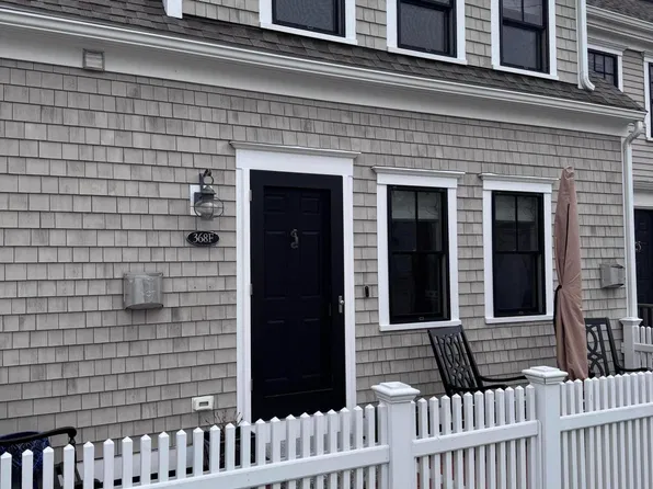 368 Commercial Street #UF, Provincetown, MA 02657