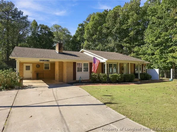 2017 Longwood Ave, Sanford, NC 27330