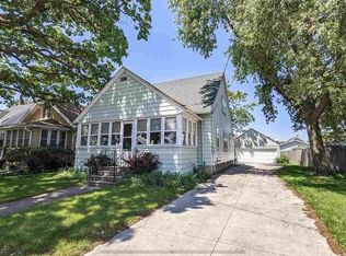 612 5th St, Menasha, WI 54952