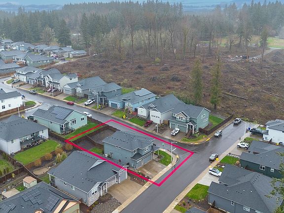 4th image of 1729 NE Cascadia Ridge Dr