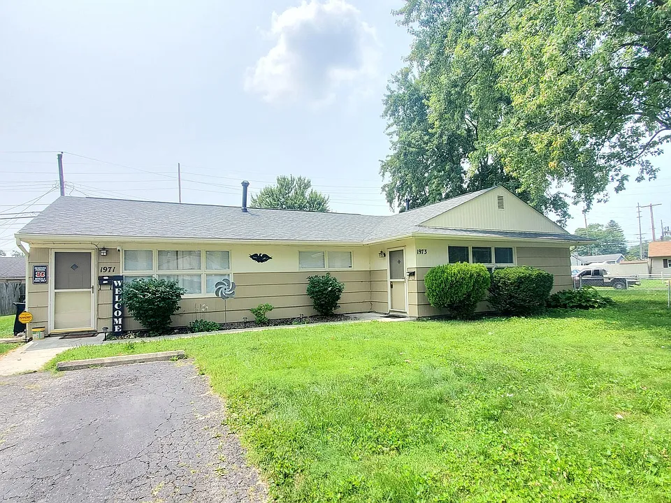 1971-1973 Westfield Dr S
