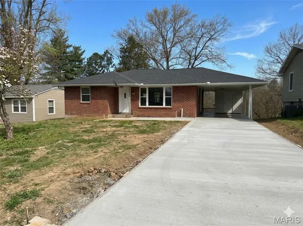 1635 N Spanish St, Cape Girardeau, MO 63701