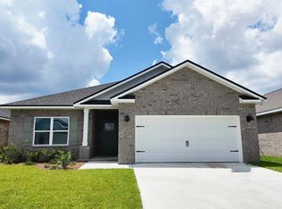 8093 Fir Tree Dr, Milton, FL 32583