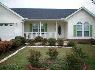 10 Peach Blossom Ct, Greer, SC 29650