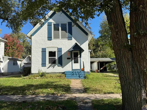 916 Constitution St, Emporia, KS 66801