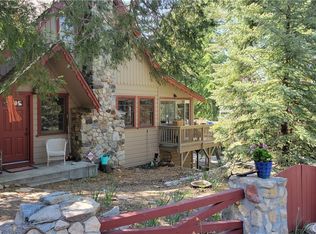 984 Chillon Dr, Crestline, CA 92325