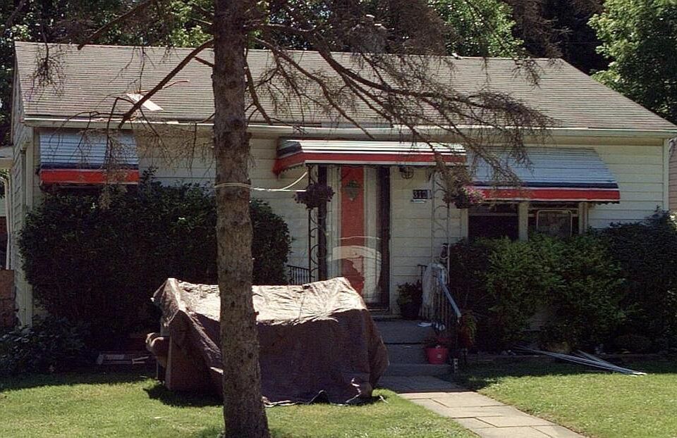 1st image of 3120 Howey Rd