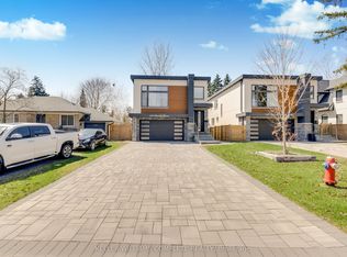 1362 Kenmuir Ave, Mississauga, ON