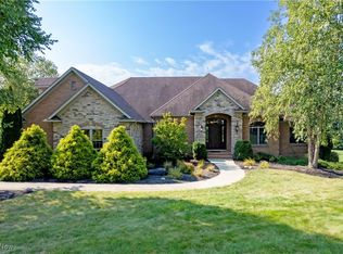 1350 Hunt Club Dr, Wooster, OH 44691