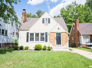 3302 N Sheridan Rd, Peoria, IL 61604