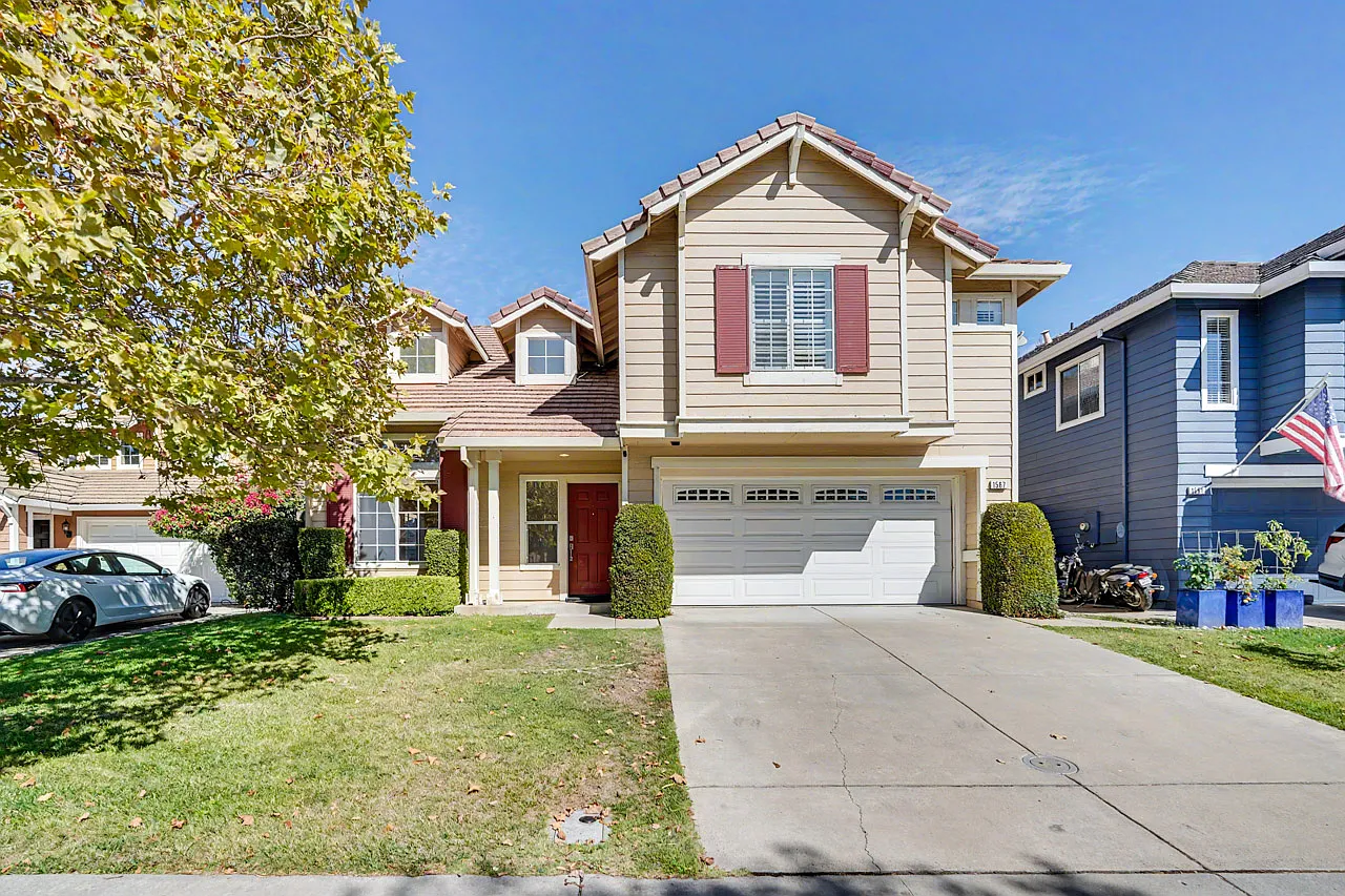 1567 Corte De Pearson - 1 — Photo 1