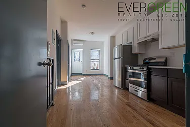 Rented by Nicole James, LREB