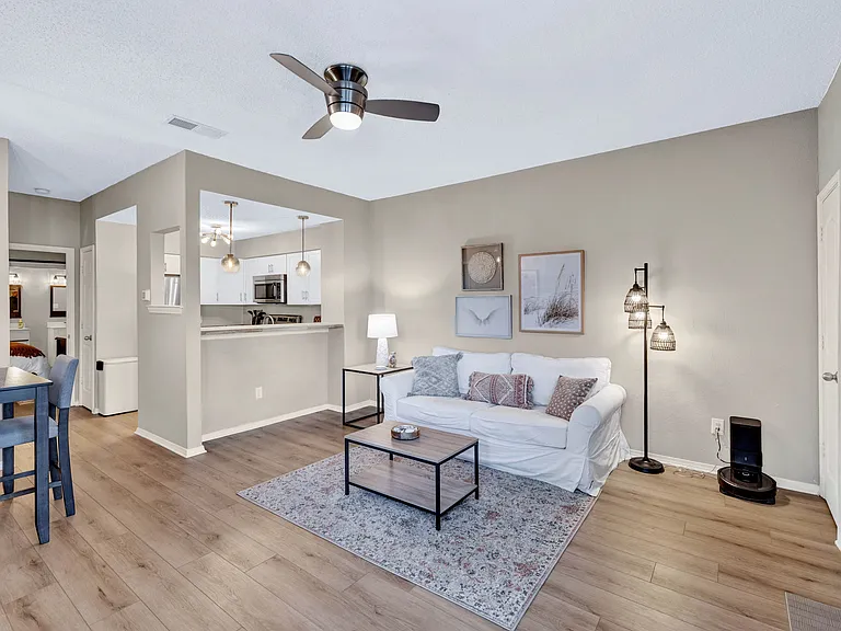 3129 Sondra Dr #107 — Photo 4